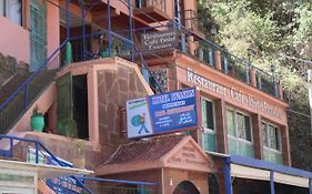 Hotel Evasion
